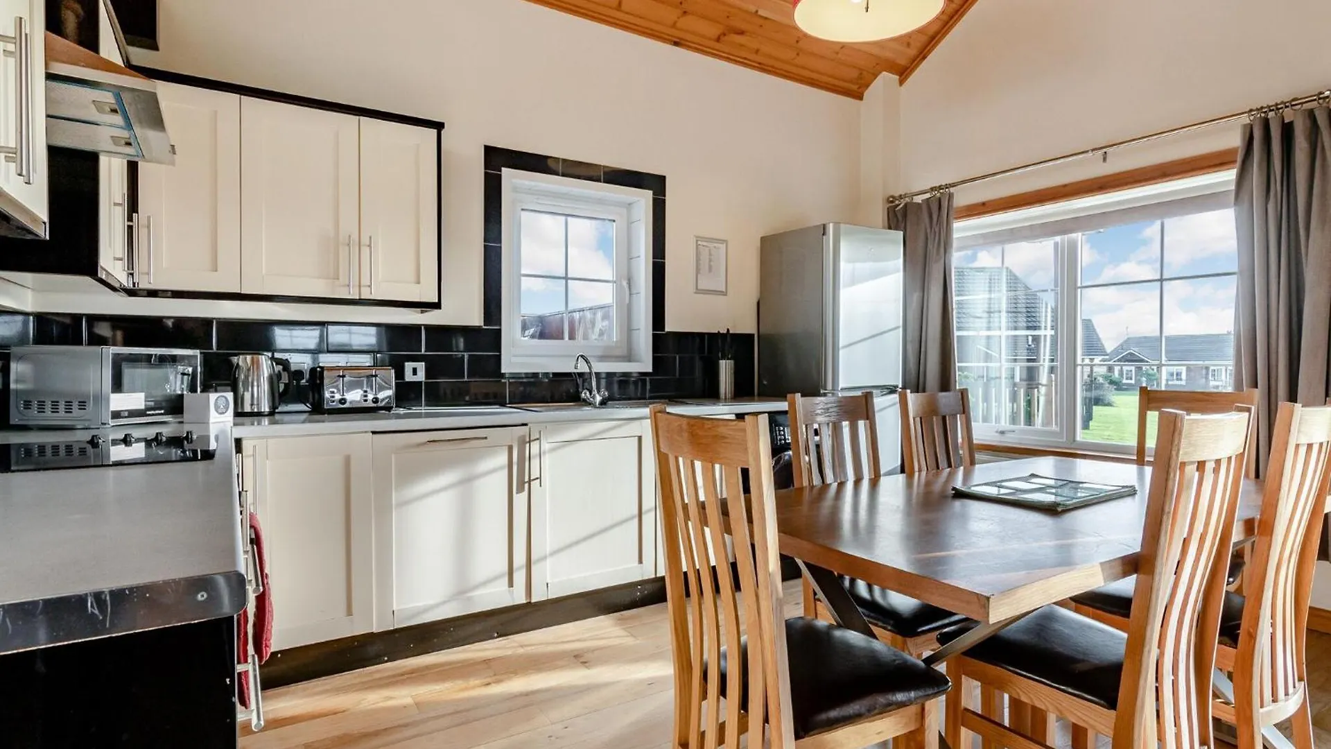 База отдыха Hornsea Lakeside Lodges